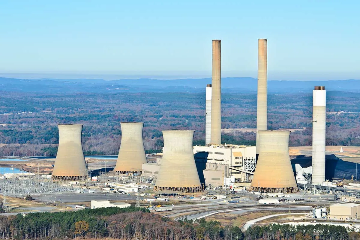 Plant Bowen, a coal-fired power station with cooling towers